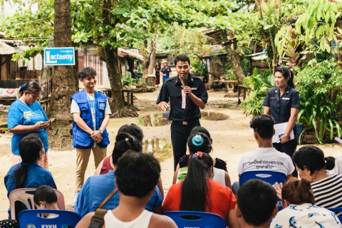 Cover photo: Benjamin Suomela/IOM. Ranong, Thailand. Description: IOM community outreach program on safe migration in Ranong, Thailand. 